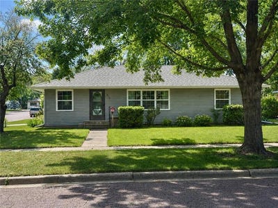 /international/us/320-s-paffrath-avenue-springfield-mn-110108930393/