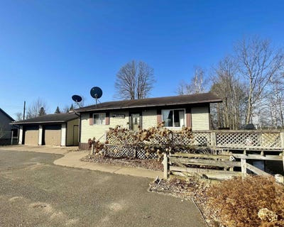 /international/us/120-fayette-street-phillips-wi-110104026401/