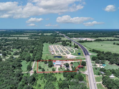 /international/us/50-county-road-13200-blossom-tx-110101636862/