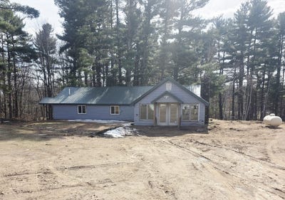/international/us/5017-state-road-70-webster-wi-110106721900/