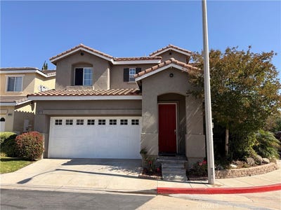 /international/us/28252-cedar-lane-saugus-ca-110108751446/