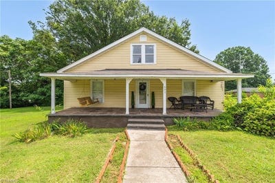 /international/us/501-n-3rd-avenue-mayodan-nc-110101294229/