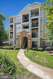 /international/us/12921-centre-park-circle-herndon-va-110108545646/