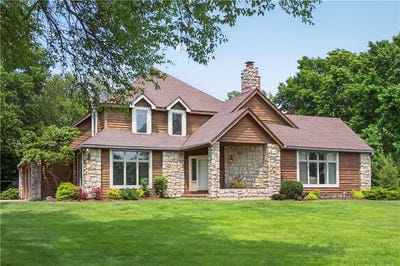 /international/us/11000-w-177th-terrace-overland-park-ks-110108205792/