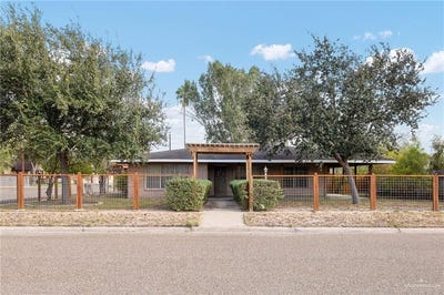 /international/us/321-w-peter-street-edinburg-tx-110120057105/