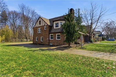 /international/us/45-chatfield-drive-painesville-oh-110106232373/