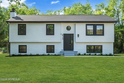 /international/us/415-s-1st-avenue-galloway-nj-110108909776/