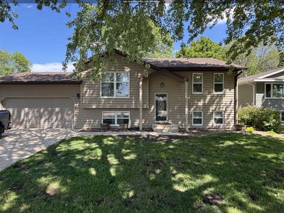/international/us/1212-14th-avenue-spencer-ia-110108269216/