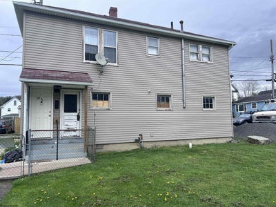 /international/us/117-1-2-davis-street-elkins-wv-110107286431/