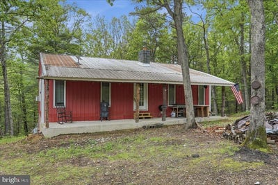 /international/us/40-4-ac-dave-moreland-rd-slanesville-wv-110108139715/