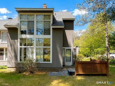 /international/us/1-partridge-court-simsbury-ct-110108604568/