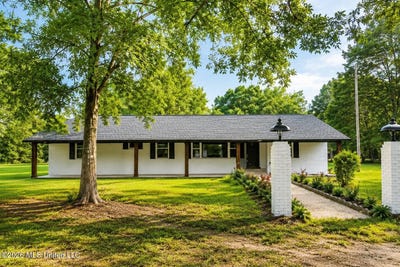/international/us/203-green-road-lucedale-ms-110108876726/