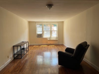 /international/us/709-warburton-yonkers-ny-110109162608/
