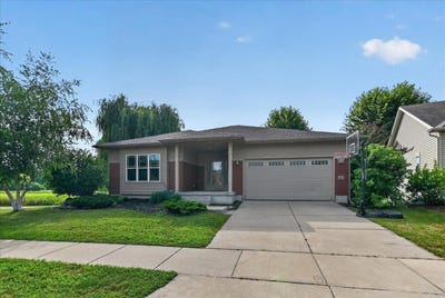 /international/us/8927-sunstone-lane-middleton-wi-110119529492/