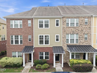 /international/us/314-dove-cottage-lane-cary-nc-110120686007/