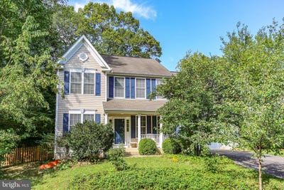 /international/us/11710-geranium-st-fredericksburg-va-110106786972/