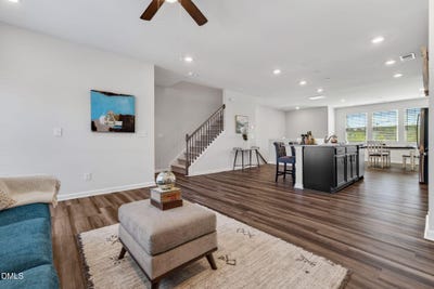 /international/us/609-traditions-grande-boulevard-wake-forest-nc-110107663312/