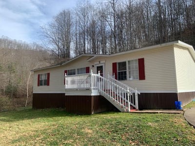 /international/us/73-hillside-drive-forest-hills-ky-110104950609/