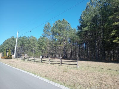 /international/us/18-indian-trails-drive-rock-island-tn-110094456363/