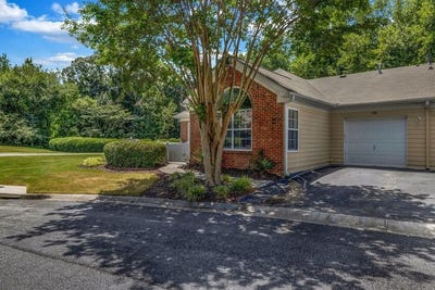 /international/us/2191-rockbridge-road-stone-mountain-ga-110101064825/