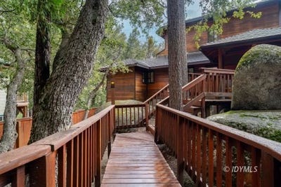 /international/us/25504-cedar-glen-dr-idyllwild-ca-110098449495/