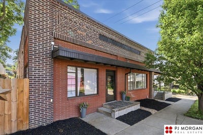 /international/us/1214-s-22nd-street-omaha-ne-110120017981/