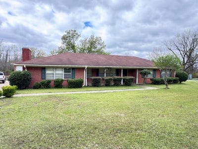 /international/us/2433-n-veterans-memorial-blvd-saltillo-ms-110106676451/