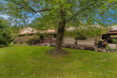 /international/us/6254-hudson-road-osseo-mi-110110342339/