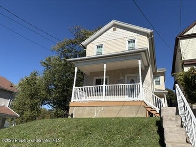/international/us/2010-price-street-scranton-pa-110120693462/
