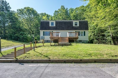 /international/us/30-32-rolling-acres-rd-lunenburg-ma-110100475429/