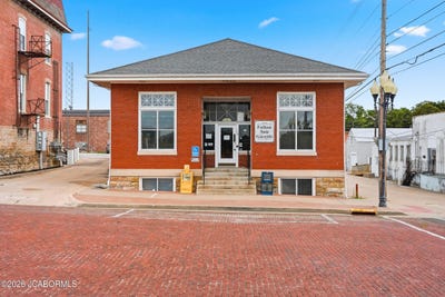 /international/us/115-e-5th-street-fulton-mo-110108394155/