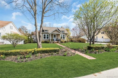/international/us/135-division-avenue-west-sayville-ny-110107480848/