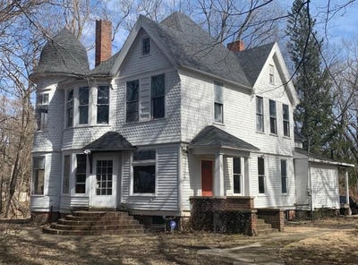 /international/us/1297-colfax-avenue-benton-harbor-mi-110109185964/