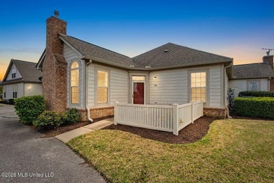 /international/us/8759-parkview-oaks-circle-olive-branch-ms-110106955075/