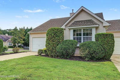 /international/us/40-pebble-beach-lane-little-egg-harbor-nj-110120053276/