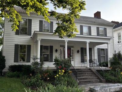 /international/us/218-w-campbell-street-frankfort-ky-110109120829/