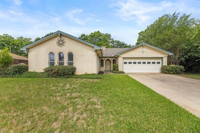/international/us/2502-ashbury-drive-arlington-tx-110108259132/