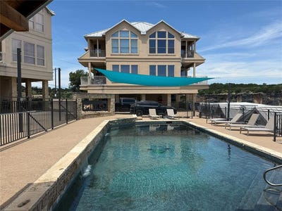 /international/us/3003-upcreek-alley-strawn-tx-110100967553/