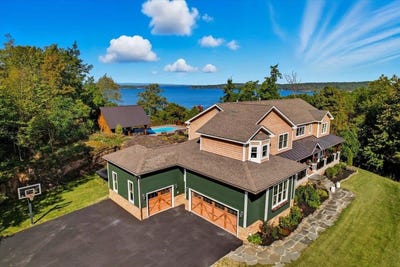 /international/us/117-bay-road-colchester-vt-110108490523/