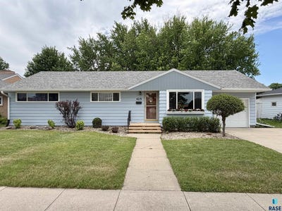 /international/us/luverne-mn-110108534613/