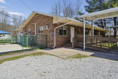 /international/us/551-mocking-bird-court-unicoi-tn-110107257827/