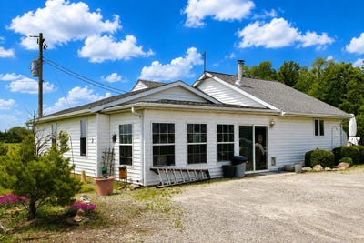 /international/us/6275-shindeldecker-road-rockford-oh-110108152187/