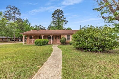/international/us/604-jackson-loop-warren-ar-110107638815/