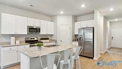 /international/us/127-wolfe-lane-huntsville-al-110108202804/