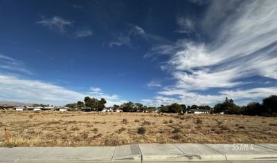 /international/us/1226-carolyn-st-ridgecrest-ca-110095349283/