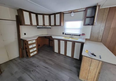 /international/us/315-e-4th-winfield-ks-110108540447/