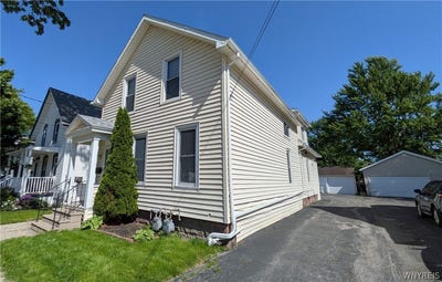 /international/us/339-fletcher-street-tonawanda-ny-110108409354/