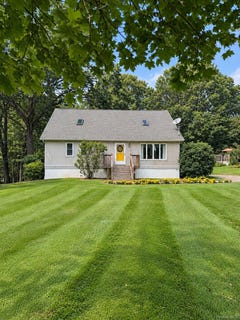 /international/us/27-cronk-road-wallkill-ny-110120552990/