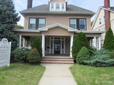 /international/us/177-livingston-avenue-new-brunswick-nj-110120097801/