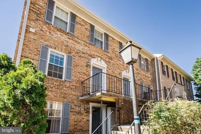 /international/us/933-s-rolfe-street-arlington-va-110108442743/